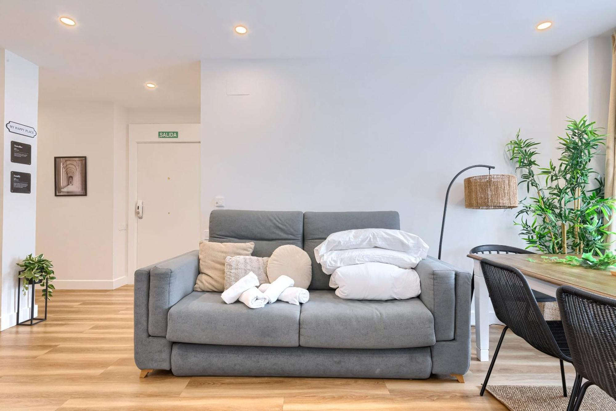 Deustown Apartamentos Билбао Екстериор снимка