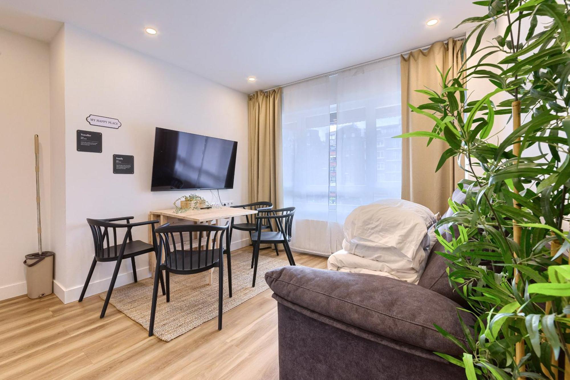 Deustown Apartamentos Билбао Екстериор снимка